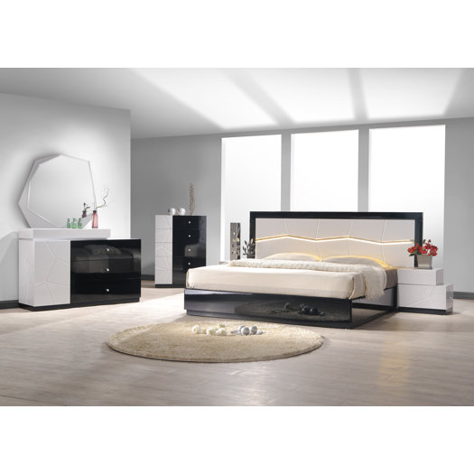 J&M Furniture Turin Platform Bed AllModern