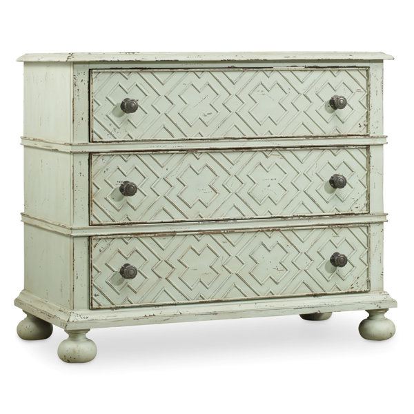 sabrina toy chest