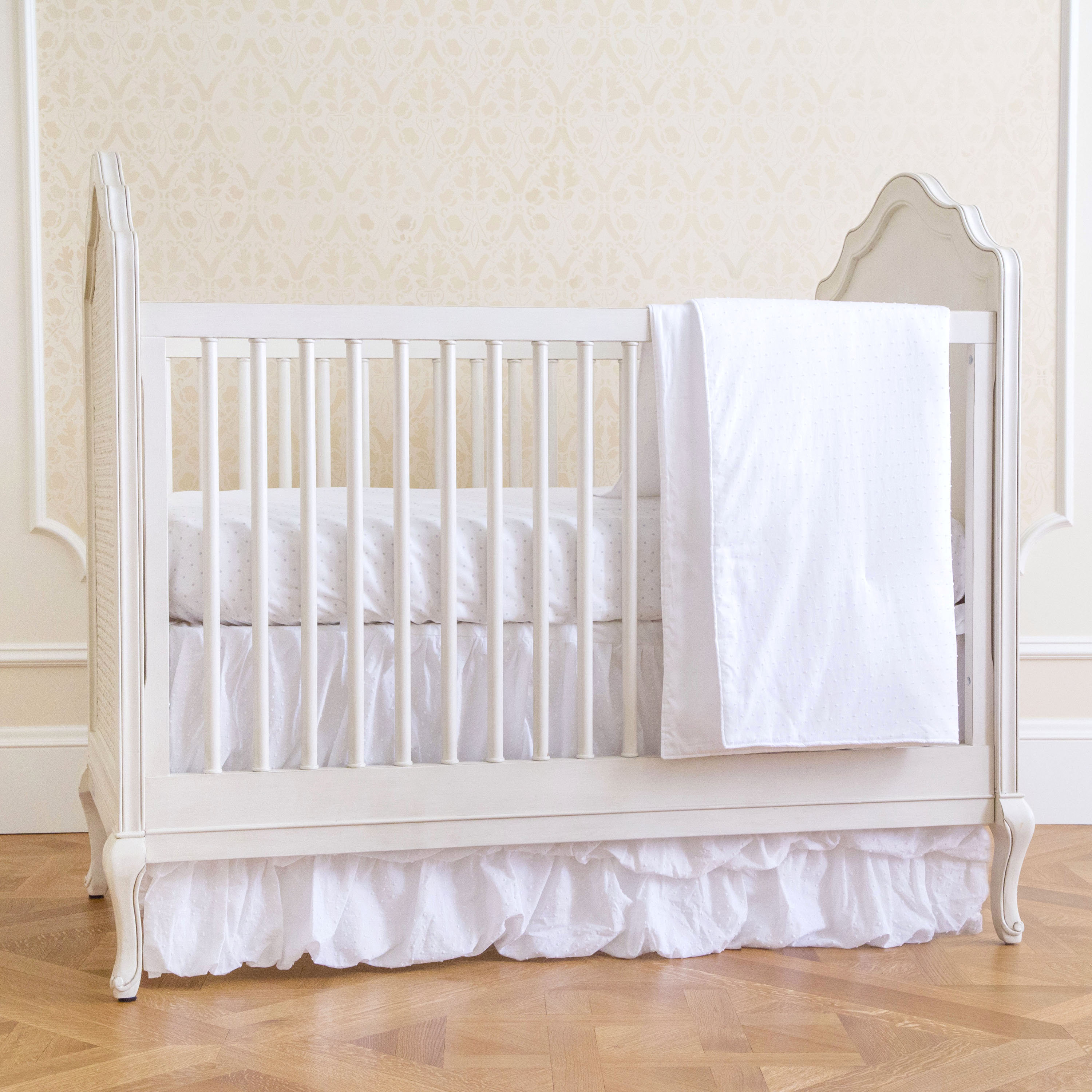Summer Infant Swiss Dot Classic 4 Piece Crib Bedding Set & Reviews