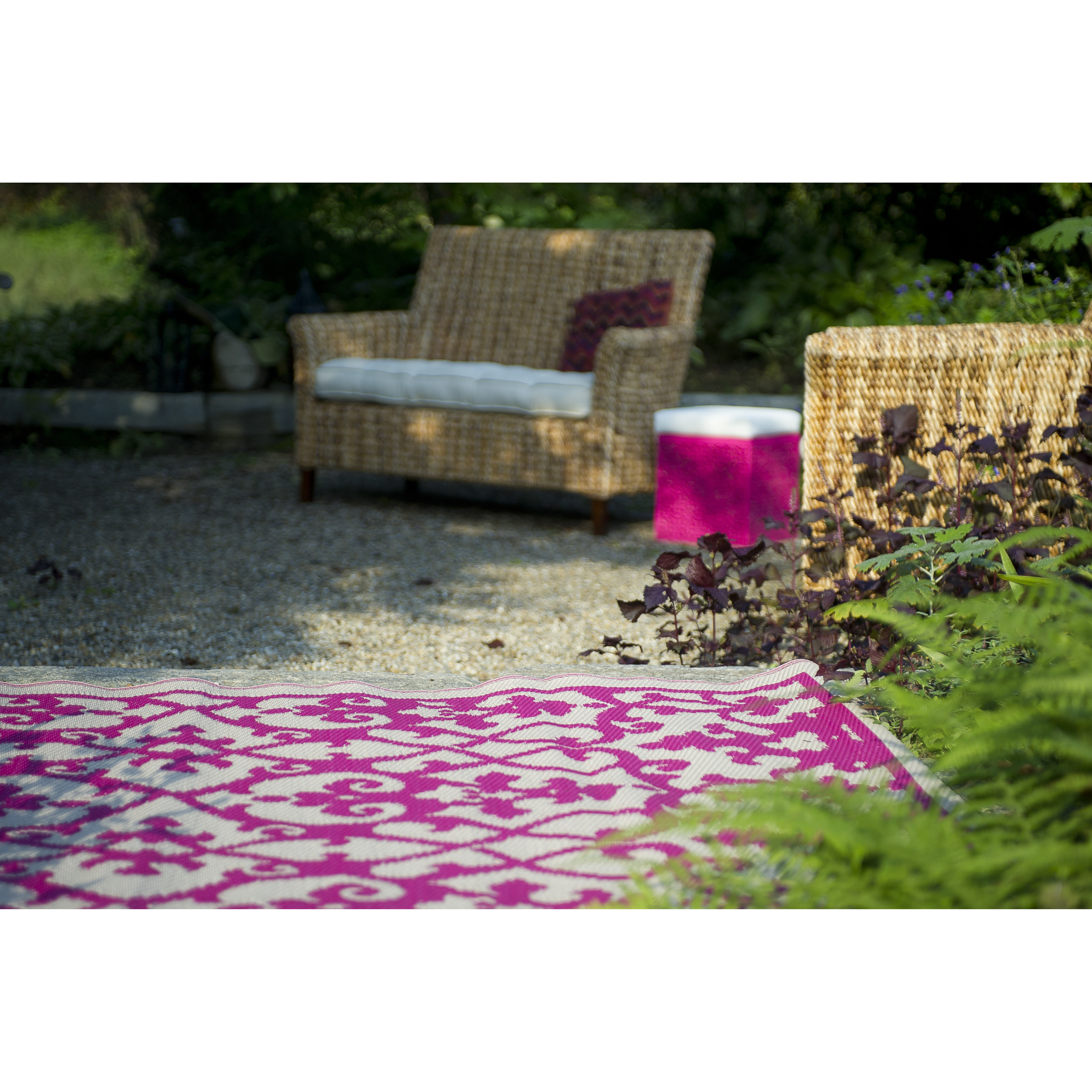 Fab Rugs World Venice Cream & Pink Indoor/Outdoor Area Rug & Reviews