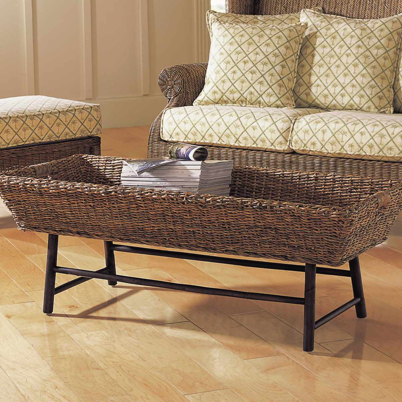 Basket Coffee Table