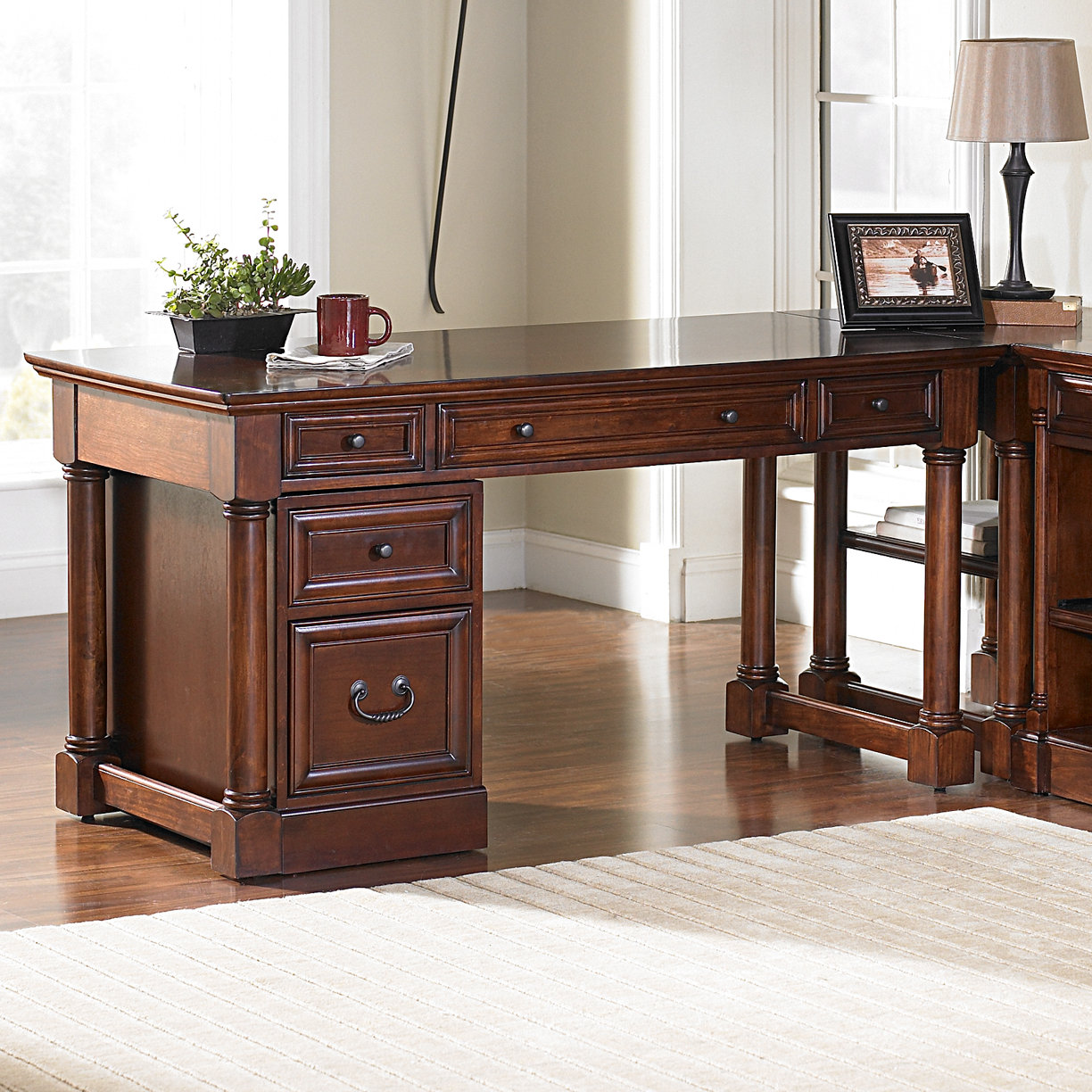 kathy ireland Home by Martin Furniture Mt View Computer Desk with