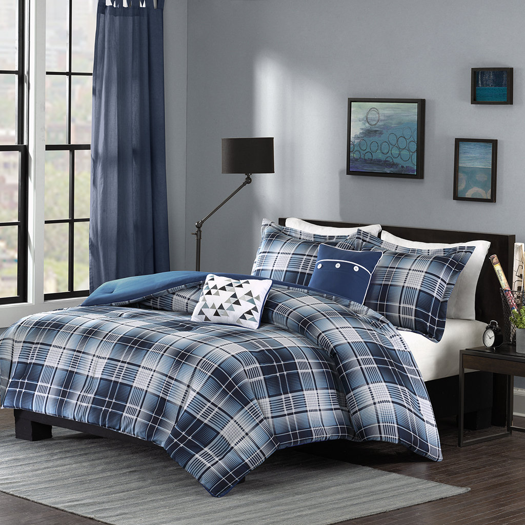 intelligent design camilo comforter set blu intelligent design camilo comforter set blu