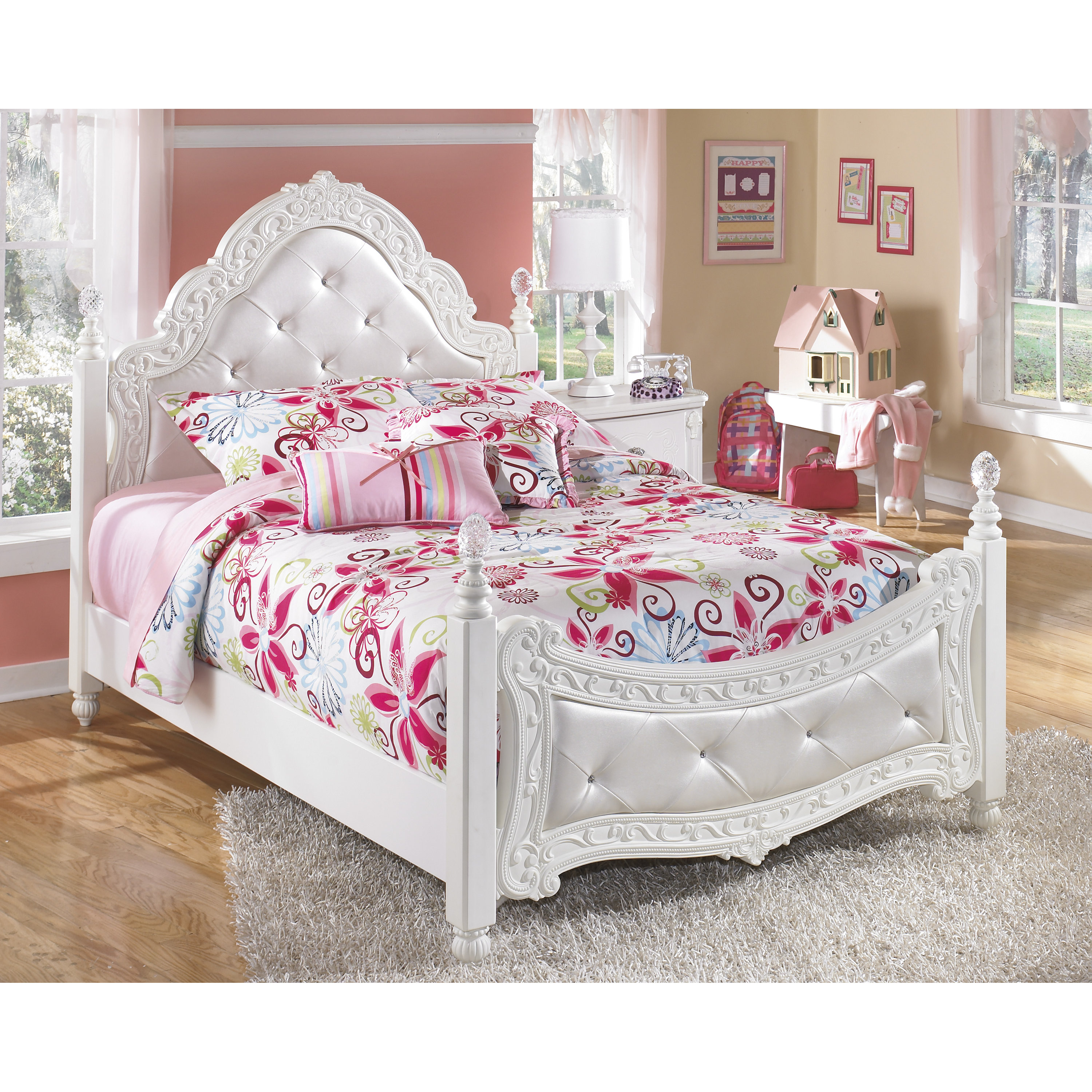 Signature Design by Ashley Exquisite Four Poster Bed & Reviews Wayfair