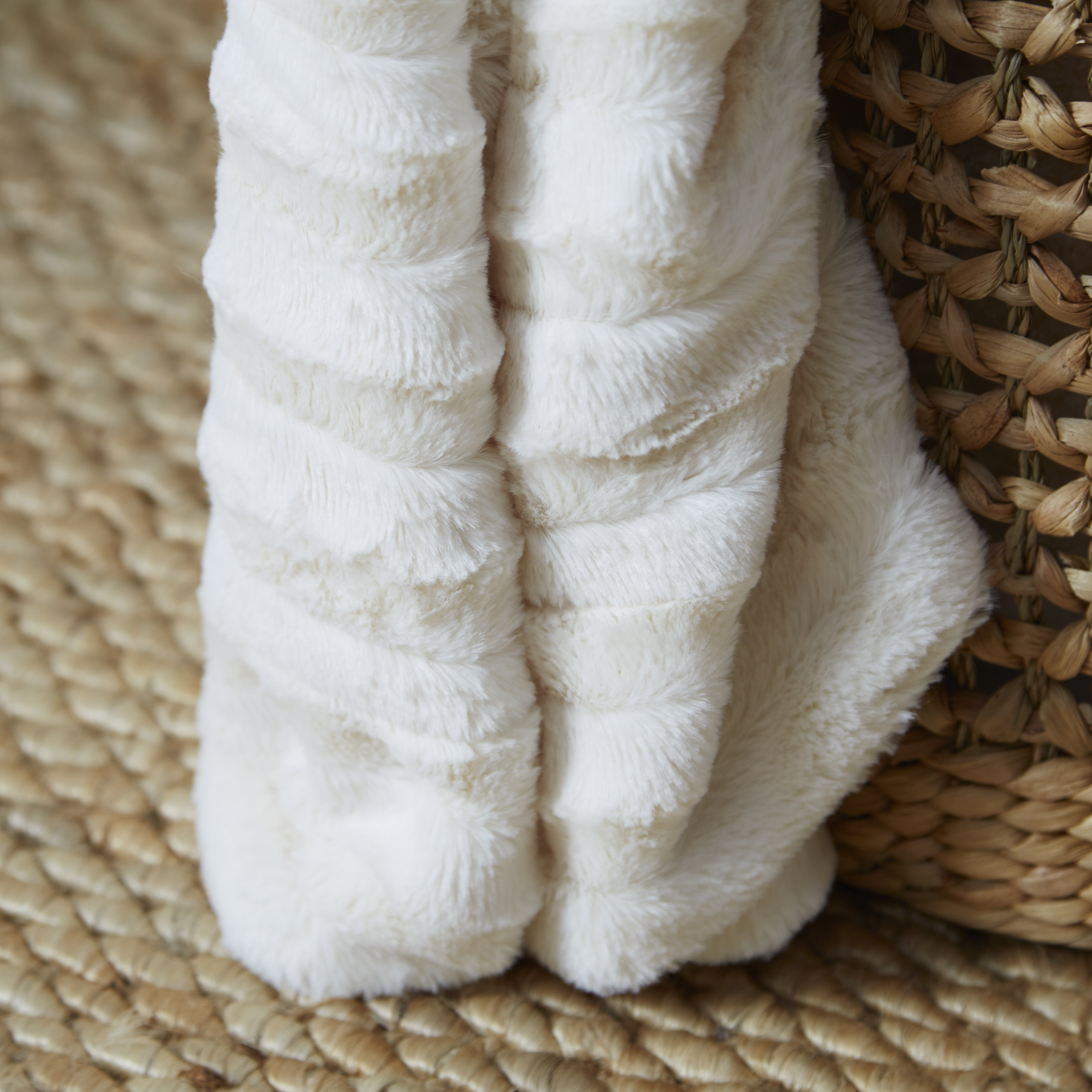 BOON Throw & Blanket Derby Double Sided Faux Fur Throw Blanket