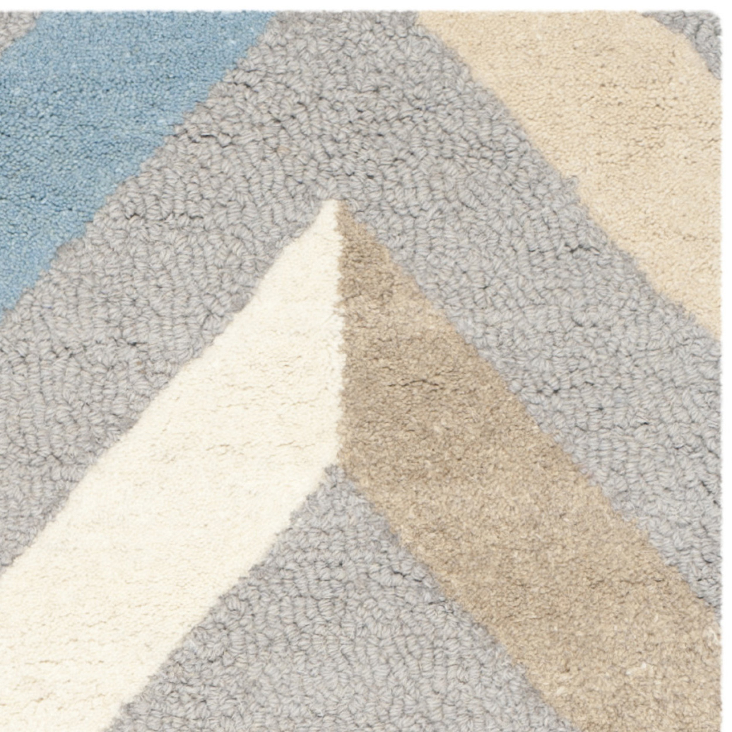 Cambridge Grey / Ivory Chevron Indoor / Outdoor Area Rug Wayfair