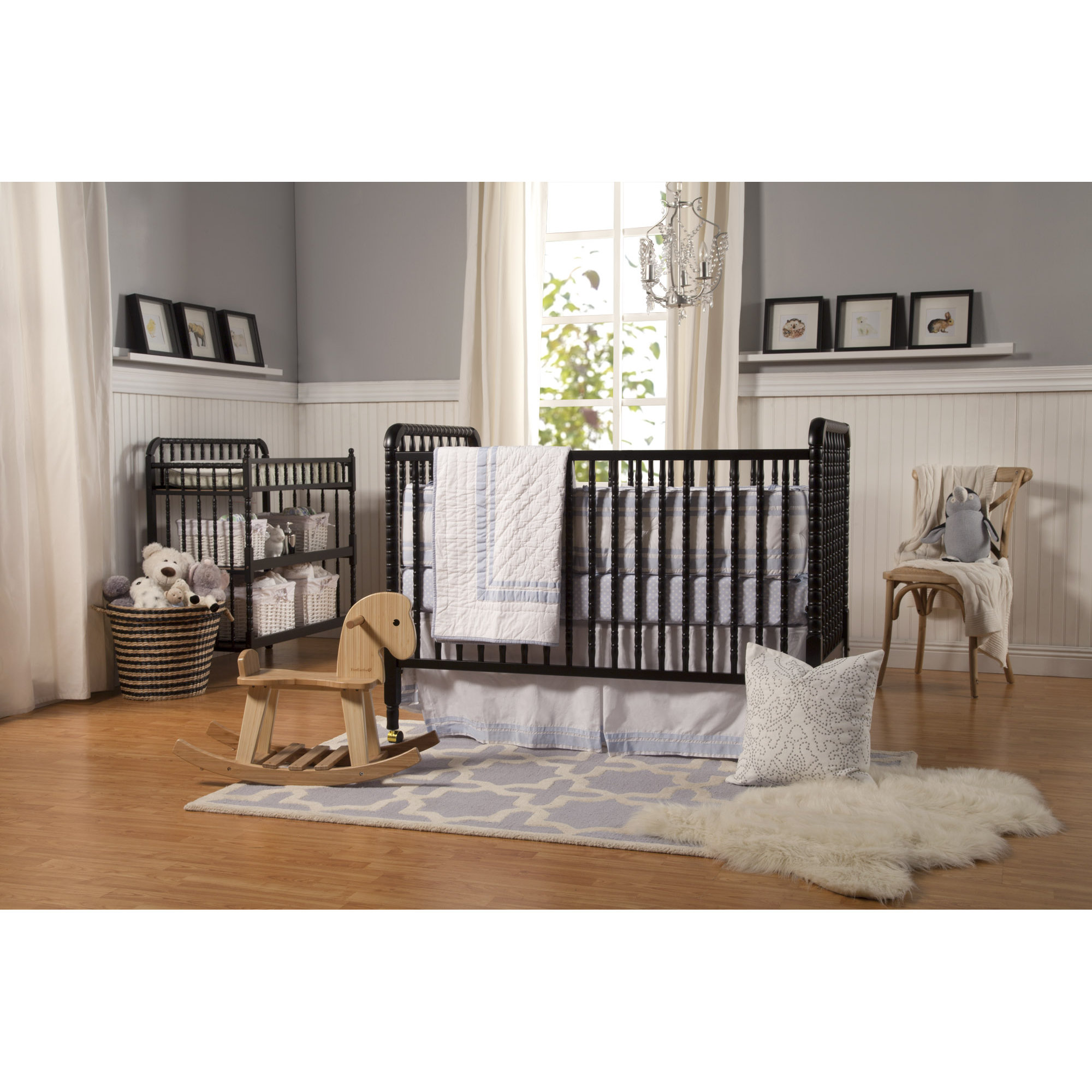 Davinci jenny lind stationary crib
